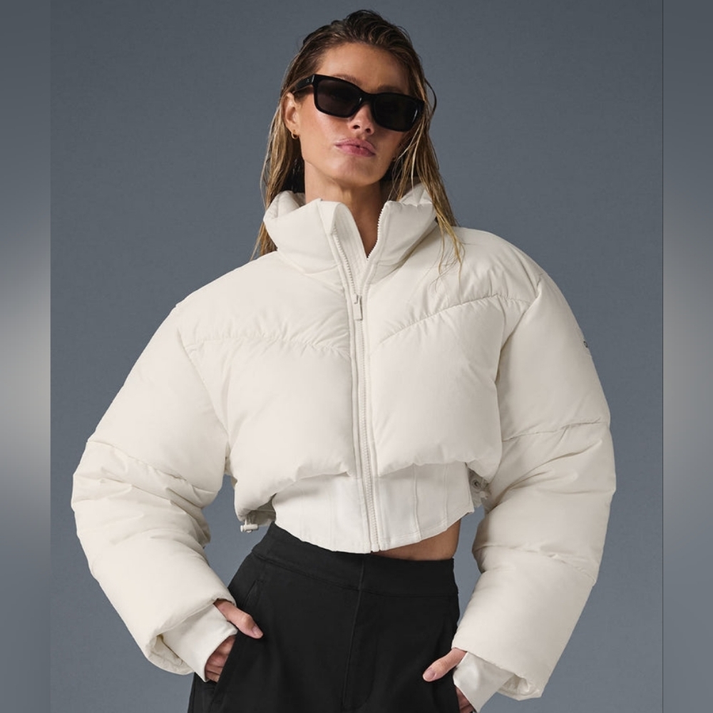NWT Alo Women's Main Act Corset Puffer Coat In Ivory